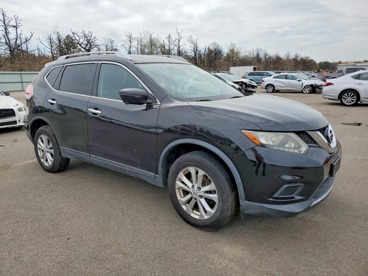 NISSAN ROGUE 2016 — 4