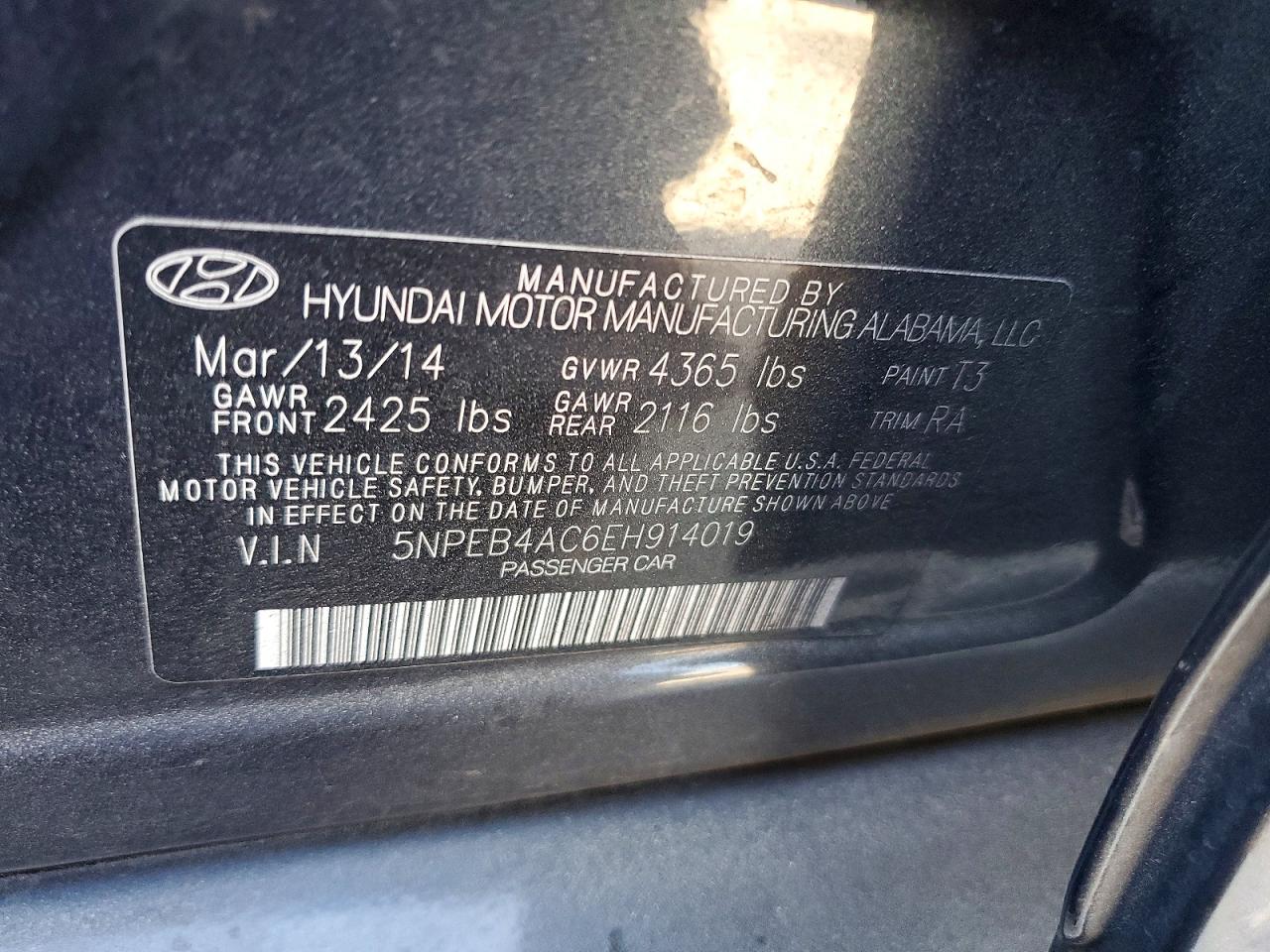 HYUNDAI SONATA 2014 — 12