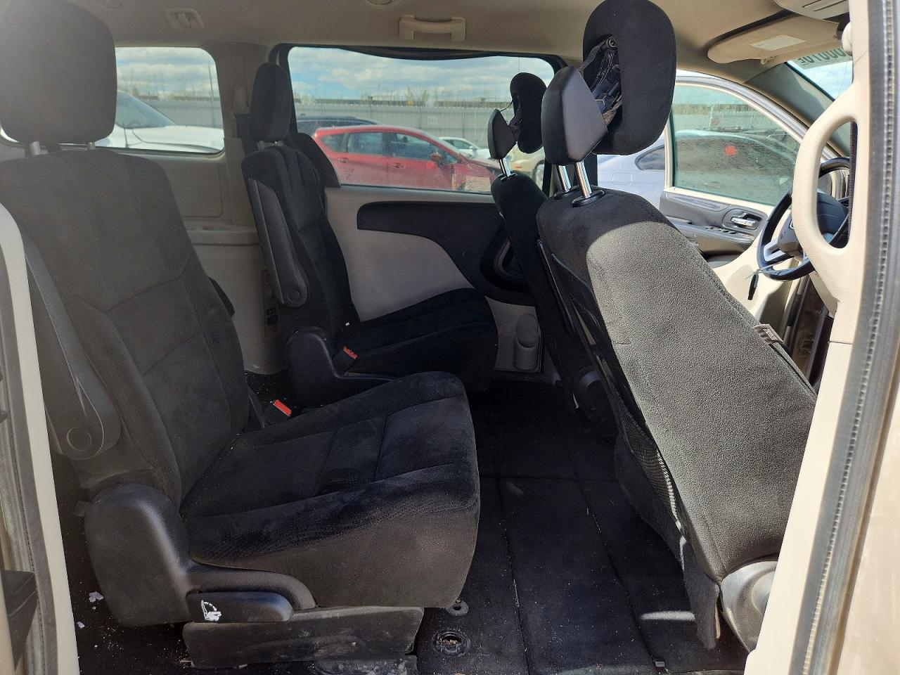 DODGE GRAND CARAVAN 2015 — 11