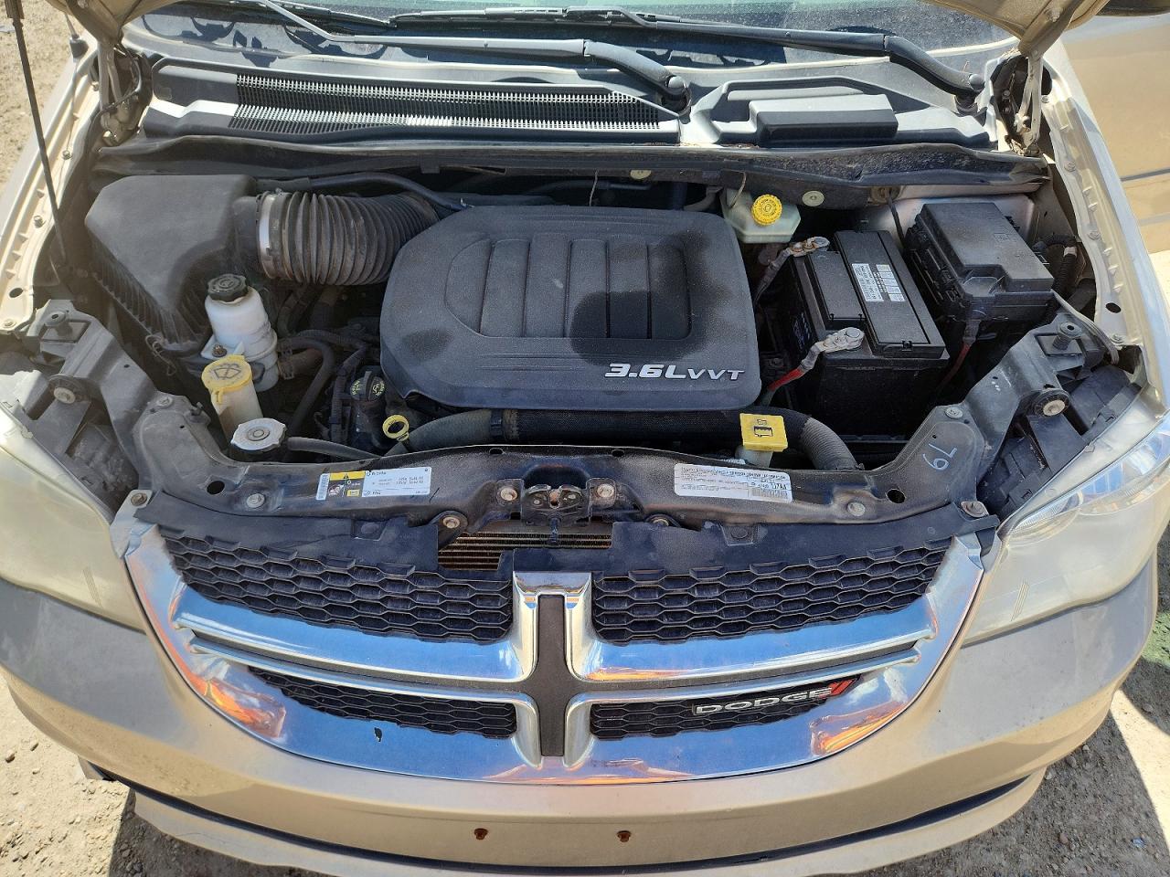 DODGE GRAND CARAVAN 2015 — 12
