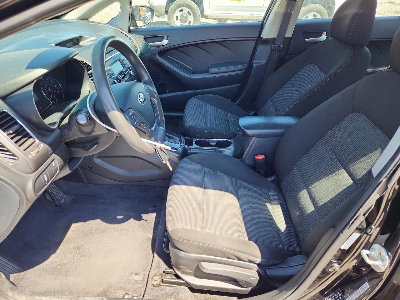 KIA FORTE 2017 — 7