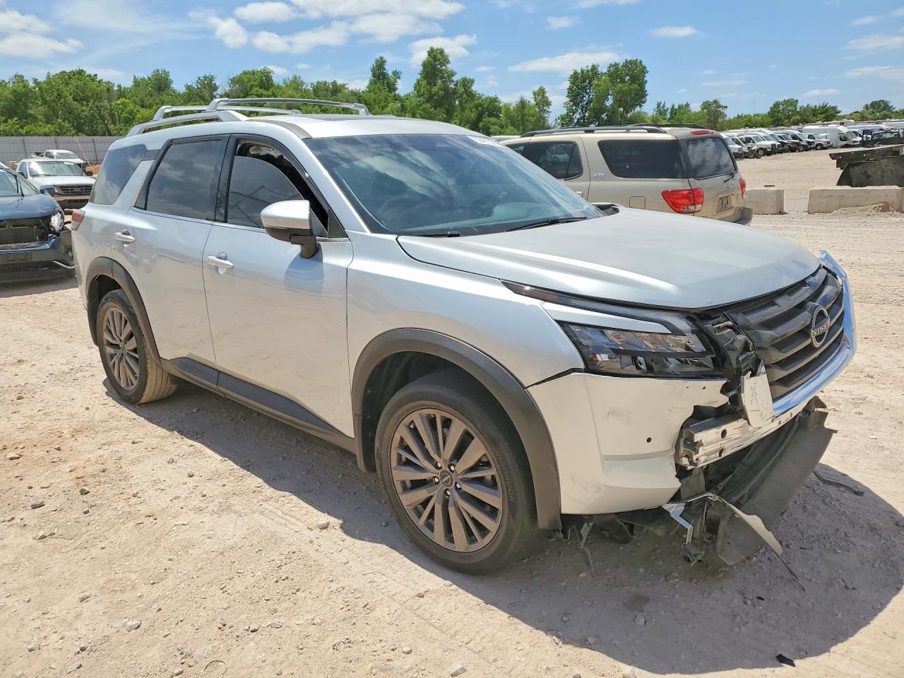 NISSAN PATHFINDER 2025 — 4