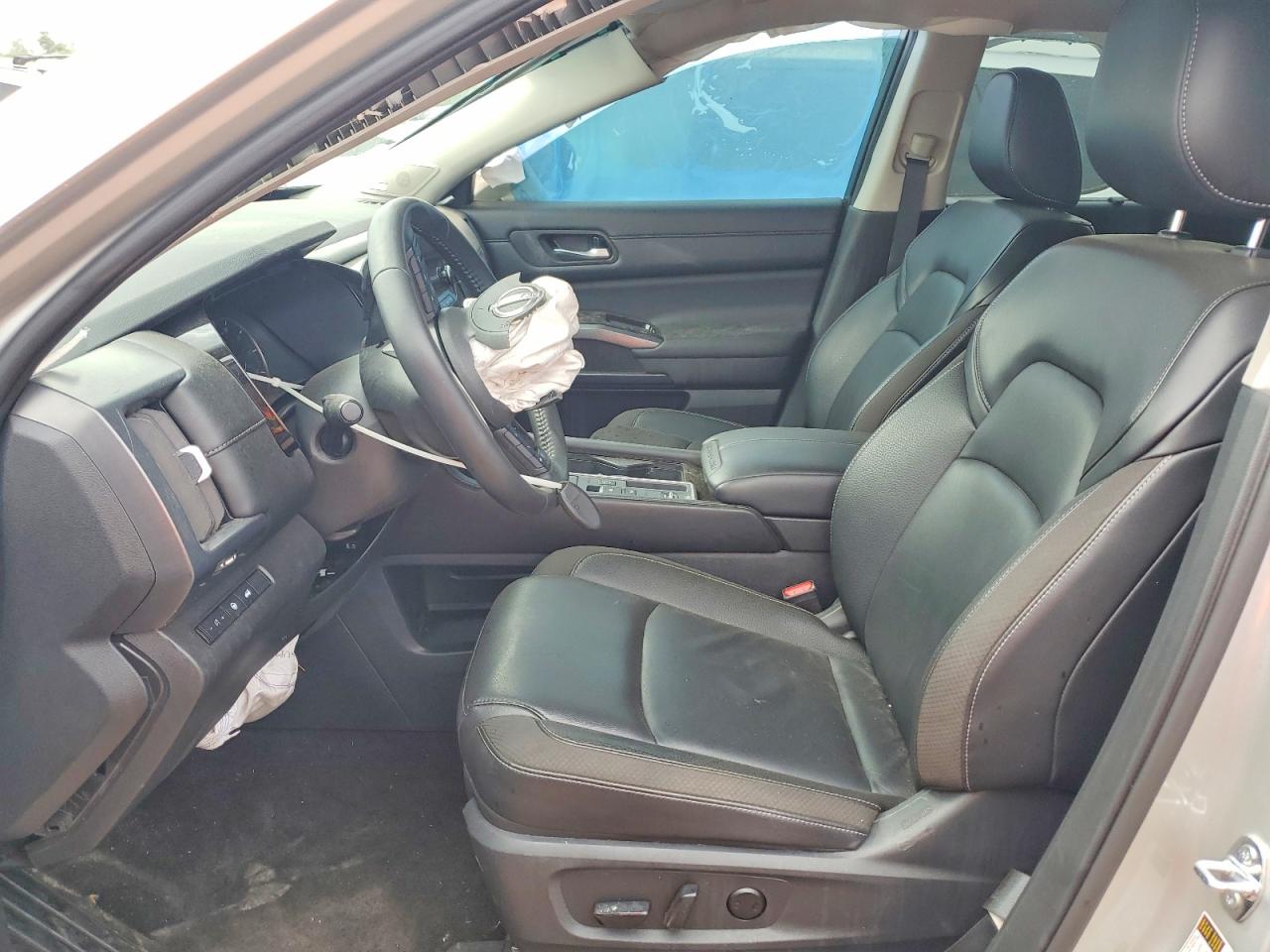 NISSAN PATHFINDER 2025 — 7