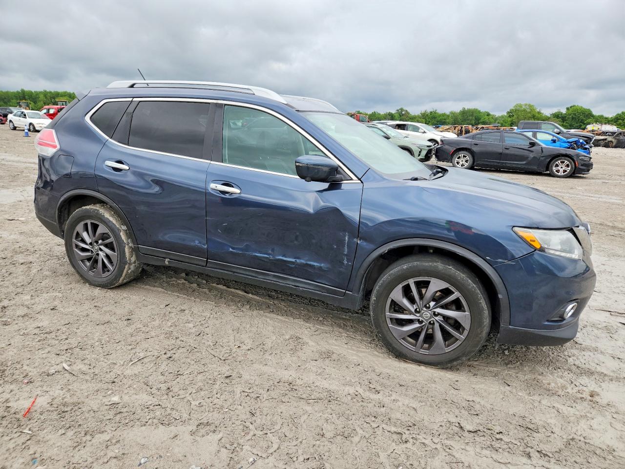 NISSAN ROGUE 2016 — 4
