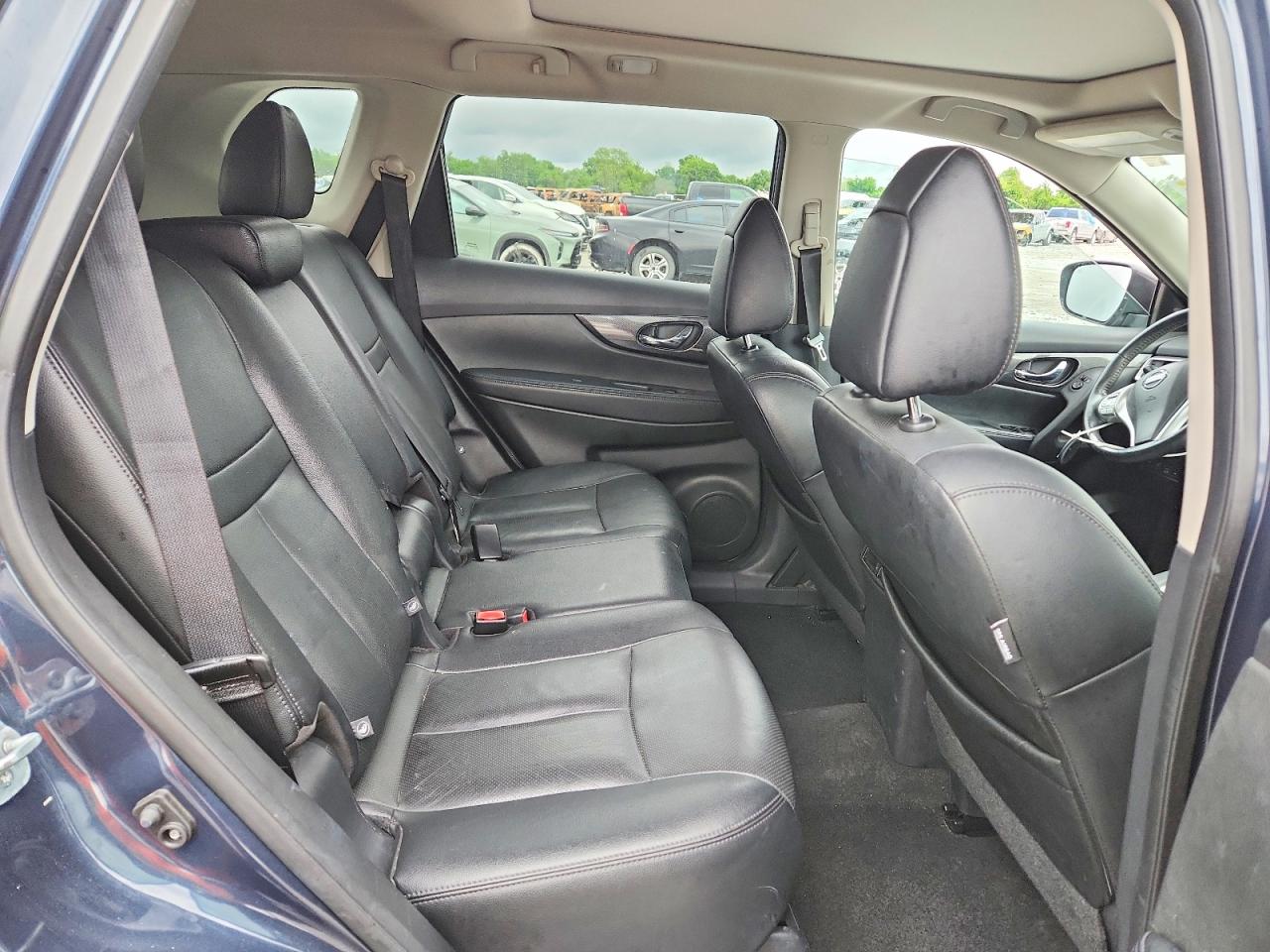 NISSAN ROGUE 2016 — 11