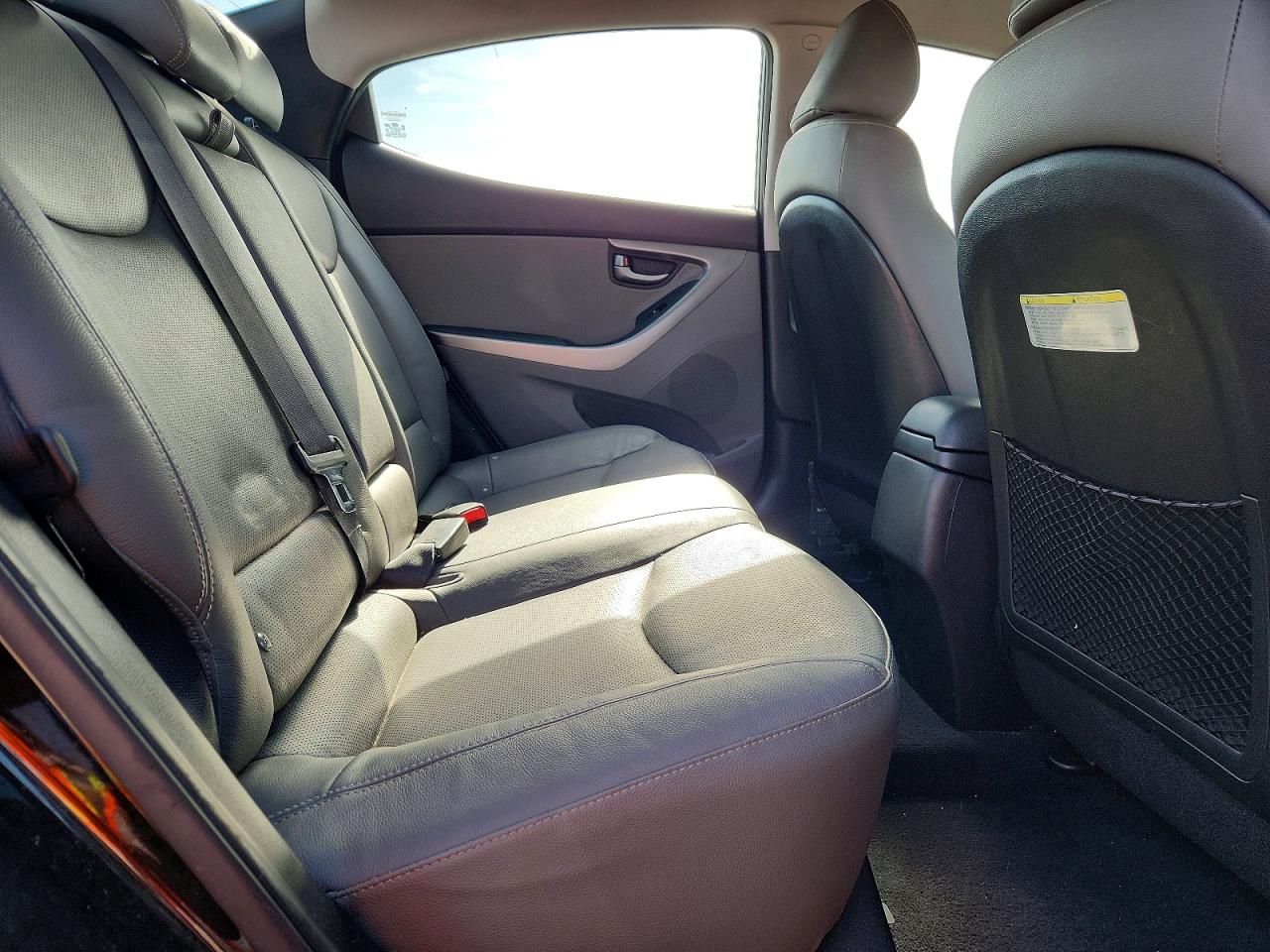 HYUNDAI ELANTRA 2015 — 10