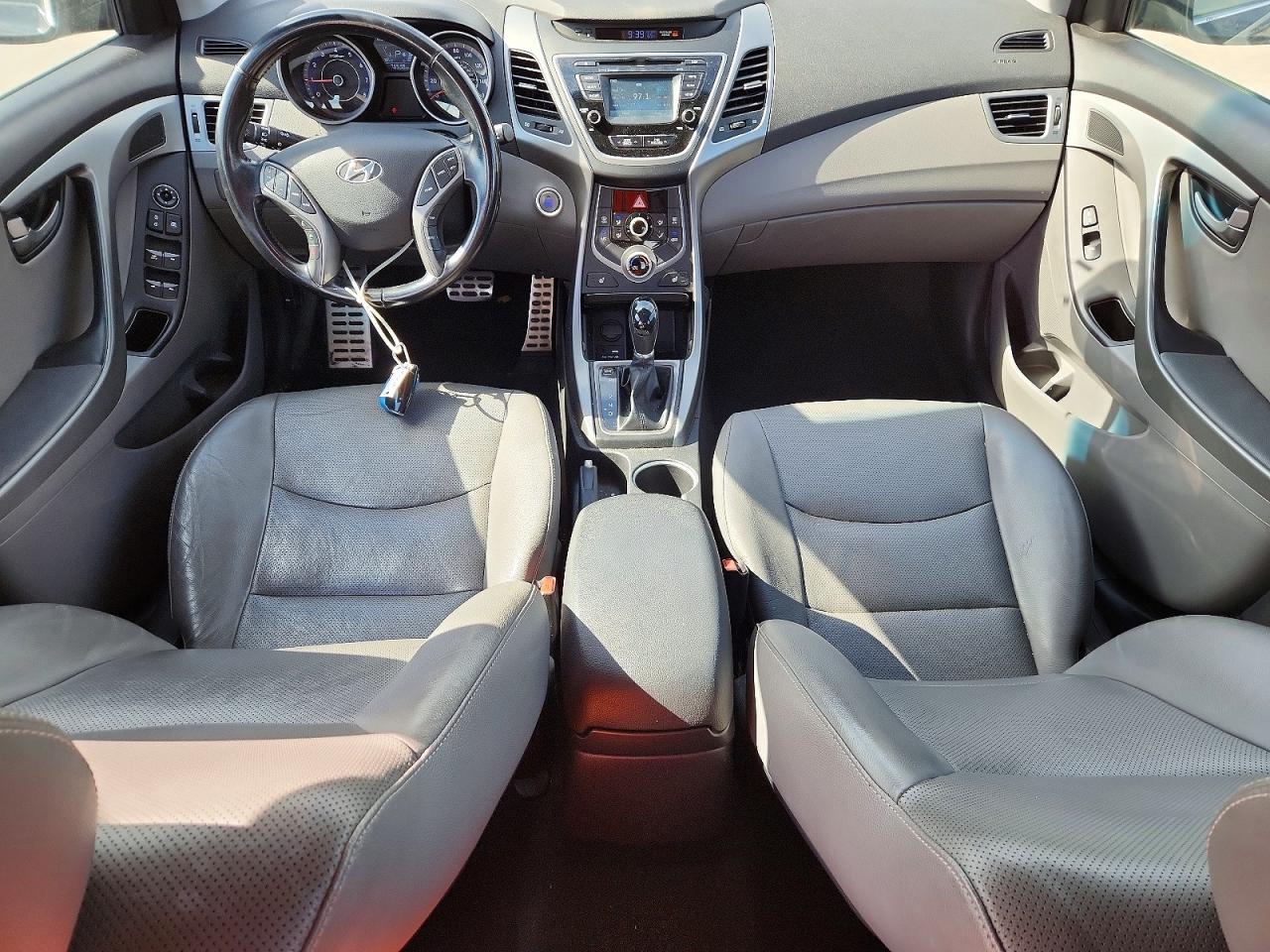 HYUNDAI ELANTRA 2015 — 8