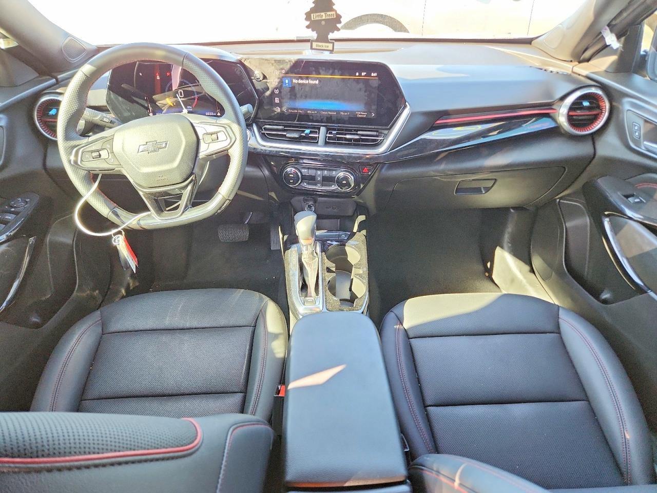 CHEVROLET TRAX 2025 — 8