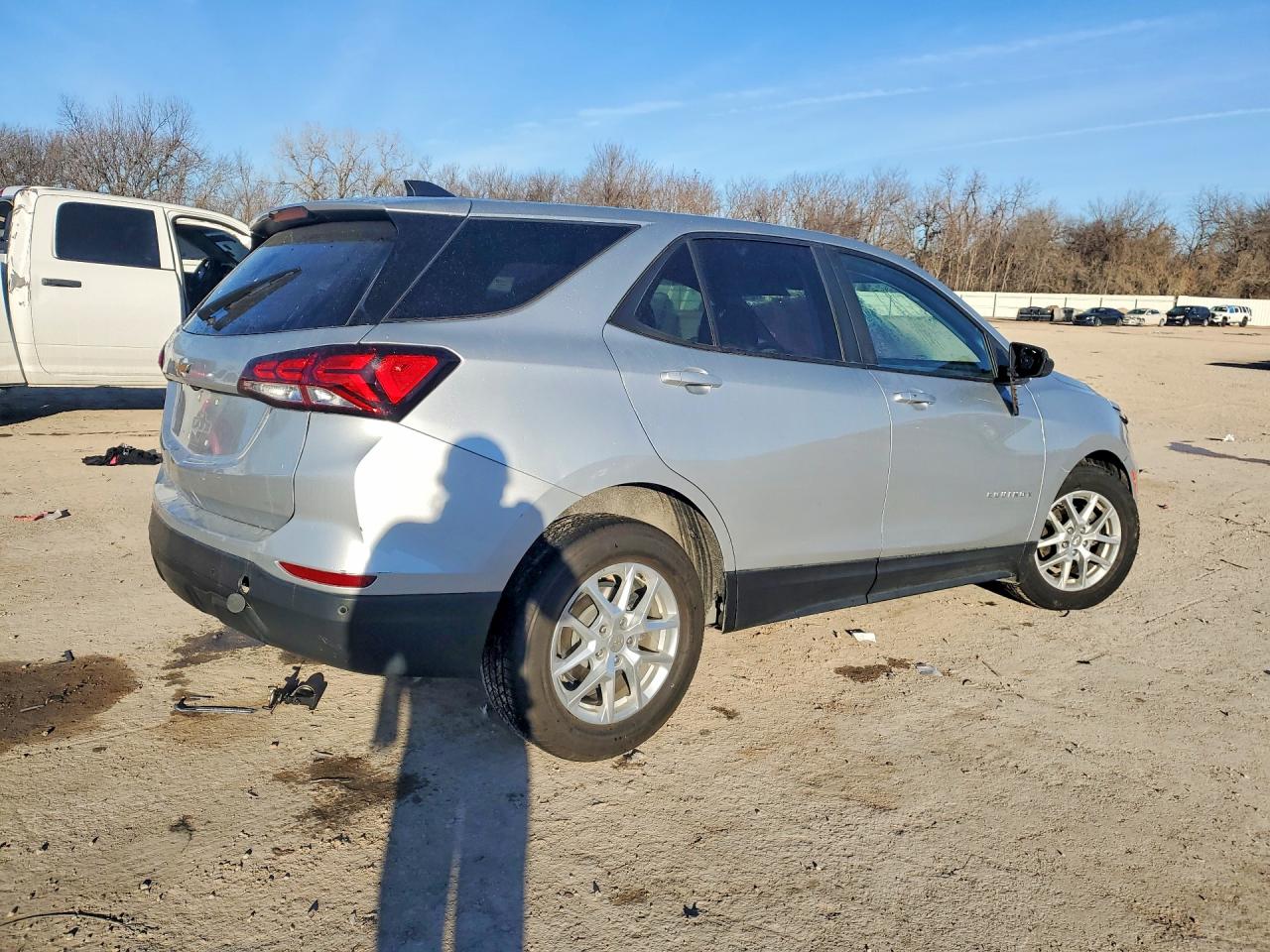 CHEVROLET EQUINOX 2022 — 3