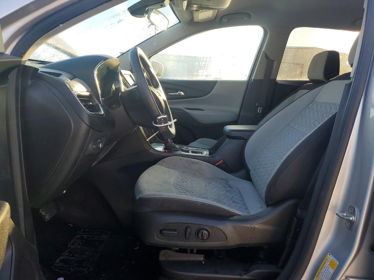 CHEVROLET EQUINOX 2022 — 7