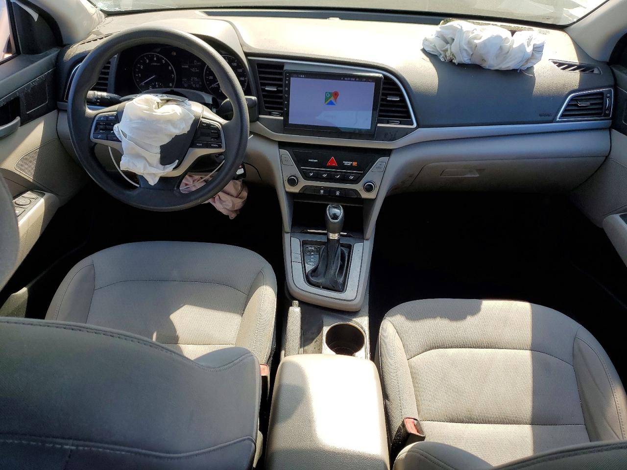 HYUNDAI ELANTRA 2018 — 8