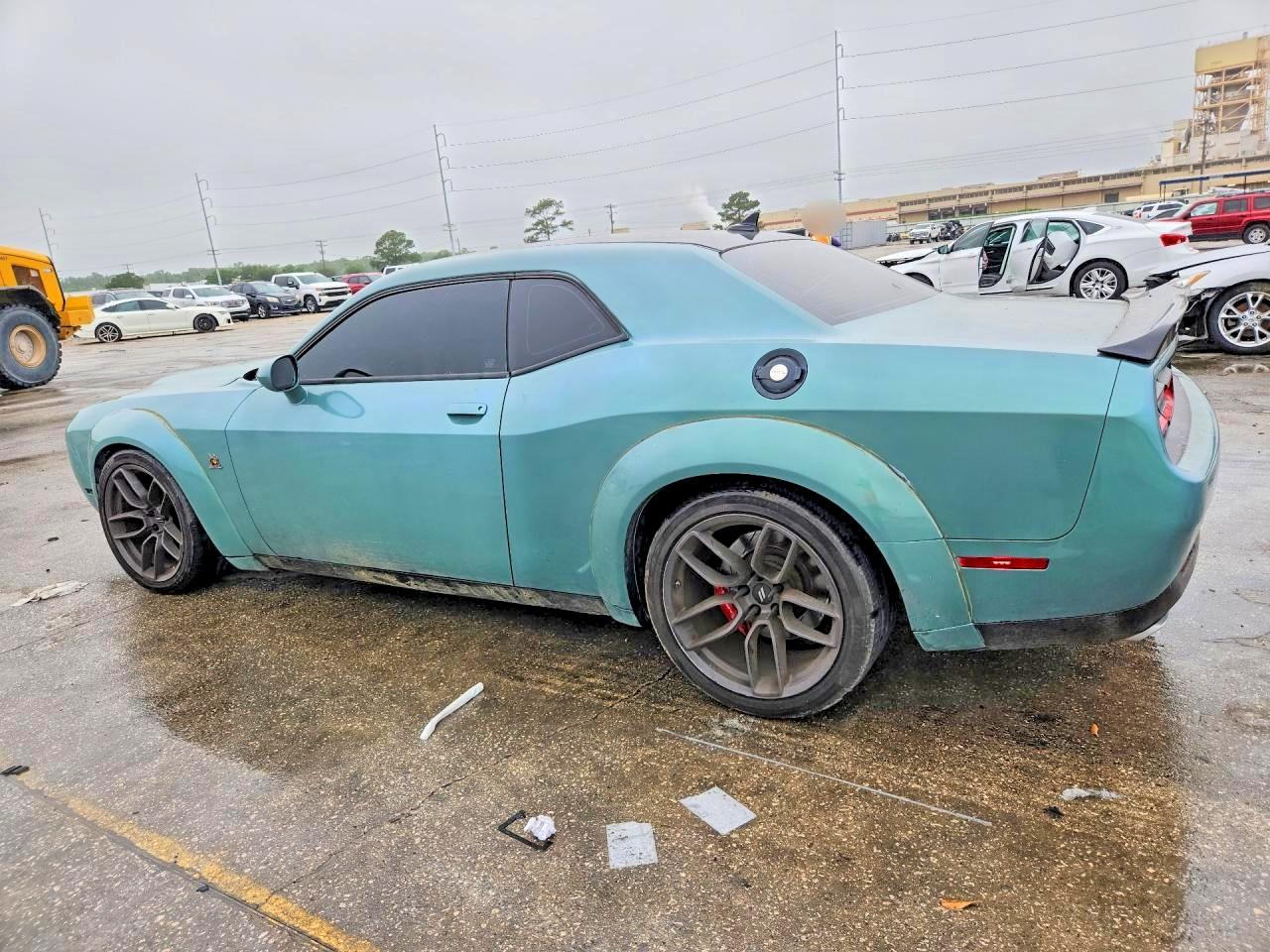 DODGE CHALLENGER 2017 — 2