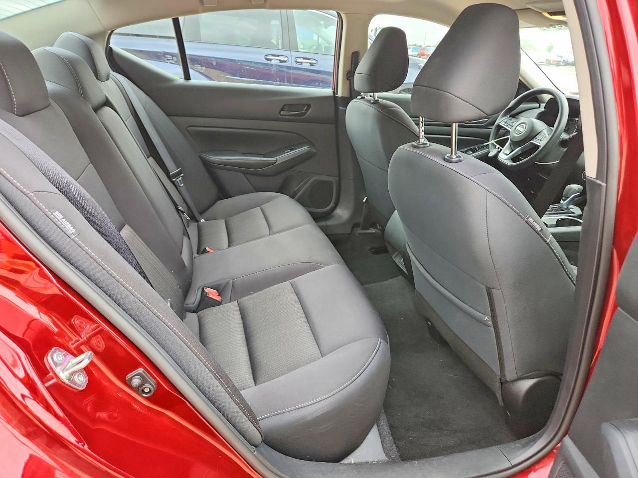 NISSAN ALTIMA 2024 — 10