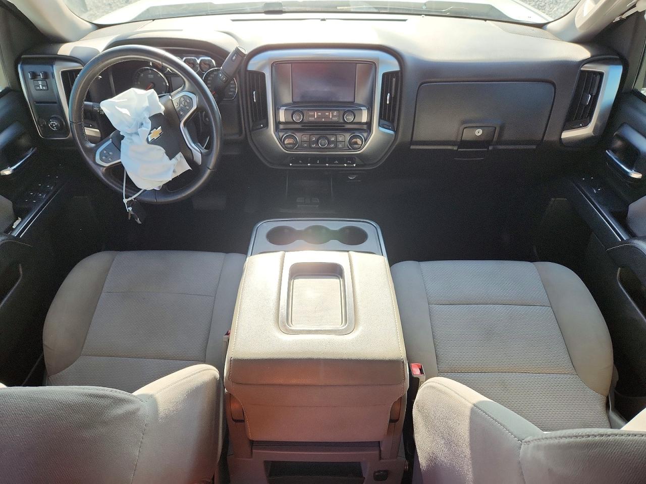 CHEVROLET SILVERADO 2016 — 8