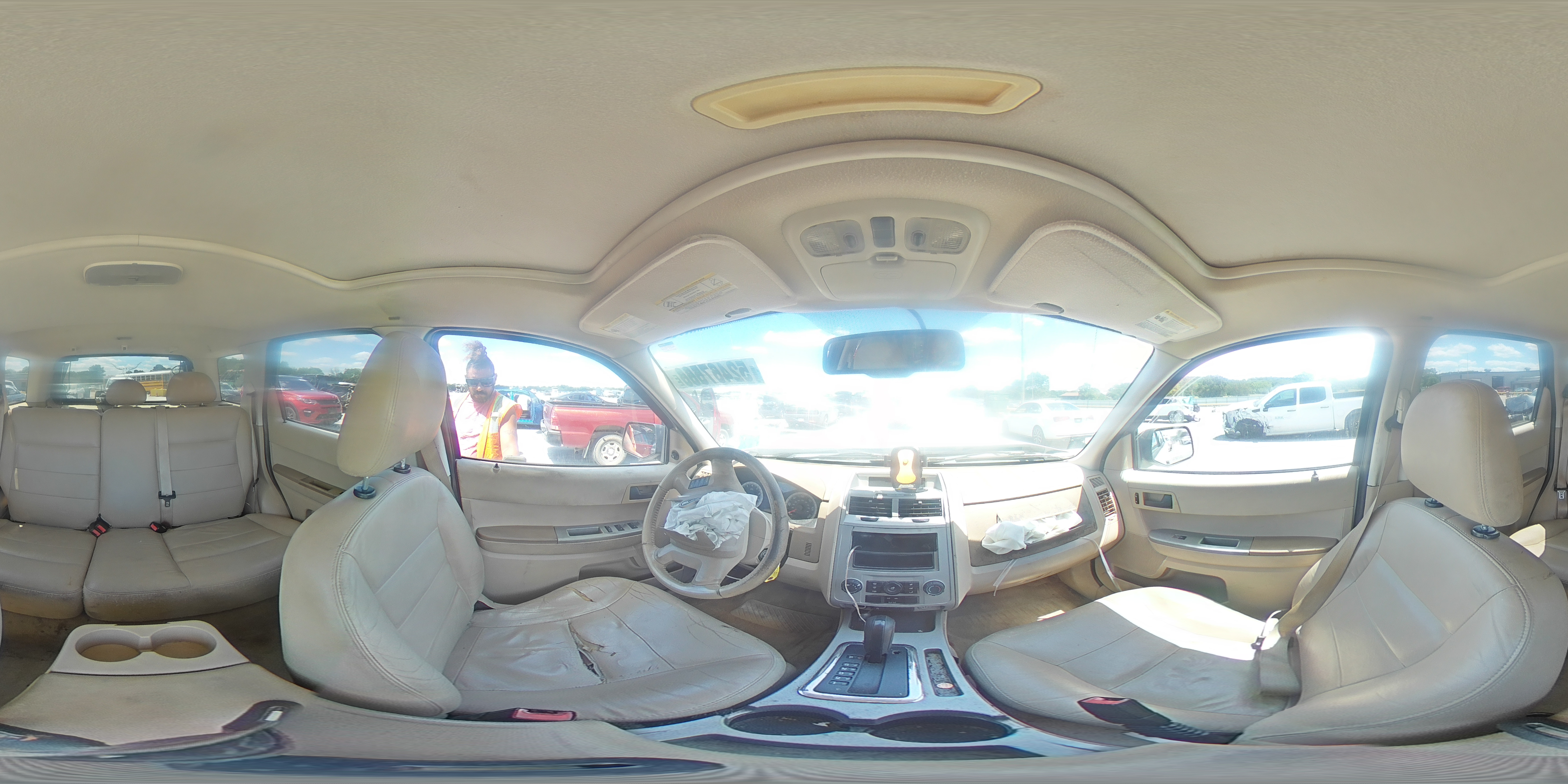 FORD ESCAPE 2008 — 13