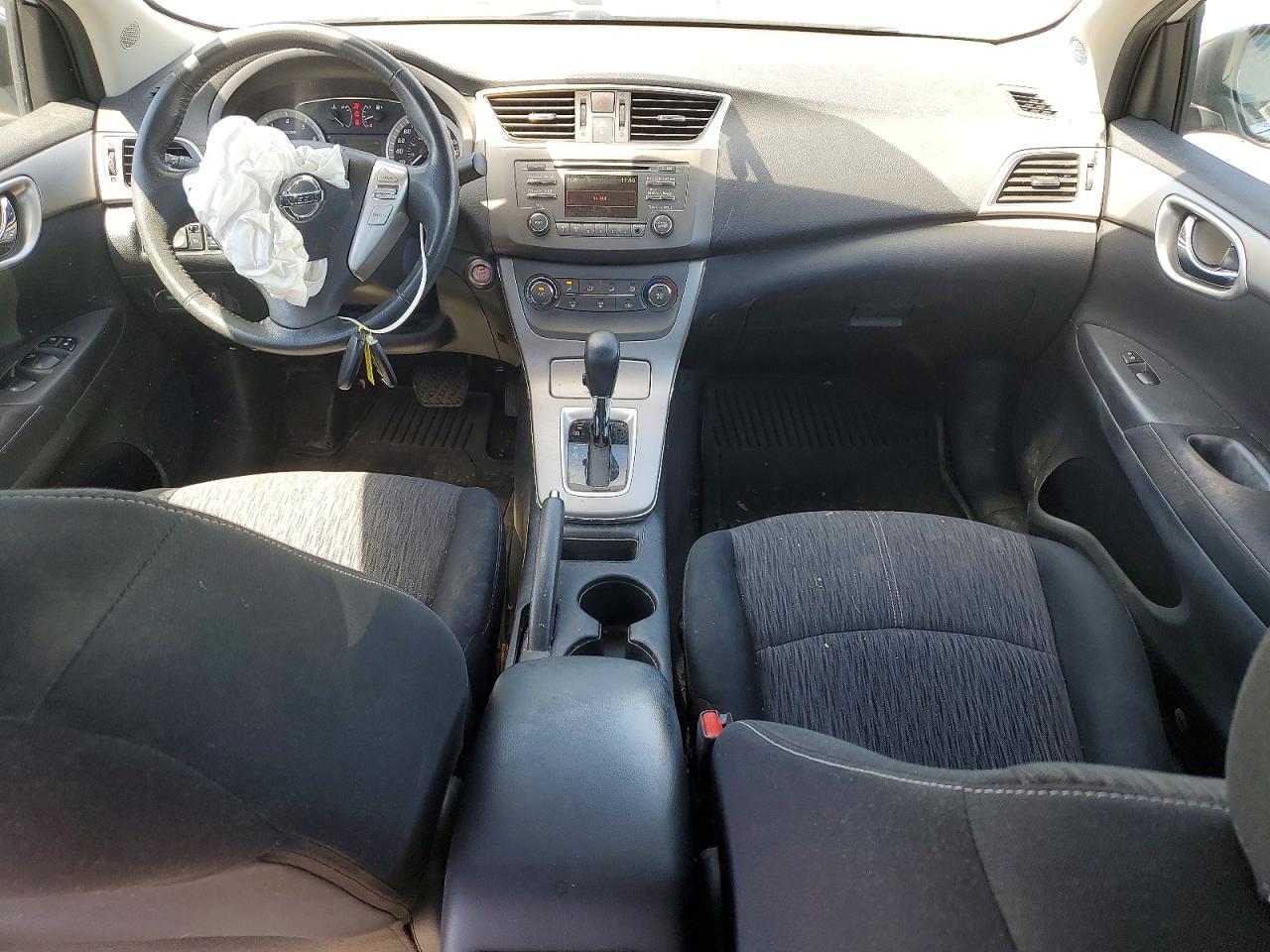 NISSAN SENTRA 2014 — 8