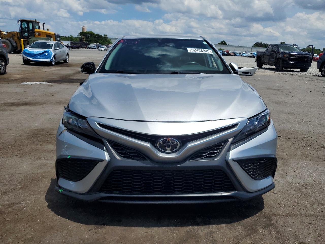 TOYOTA CAMRY 2023 — 5