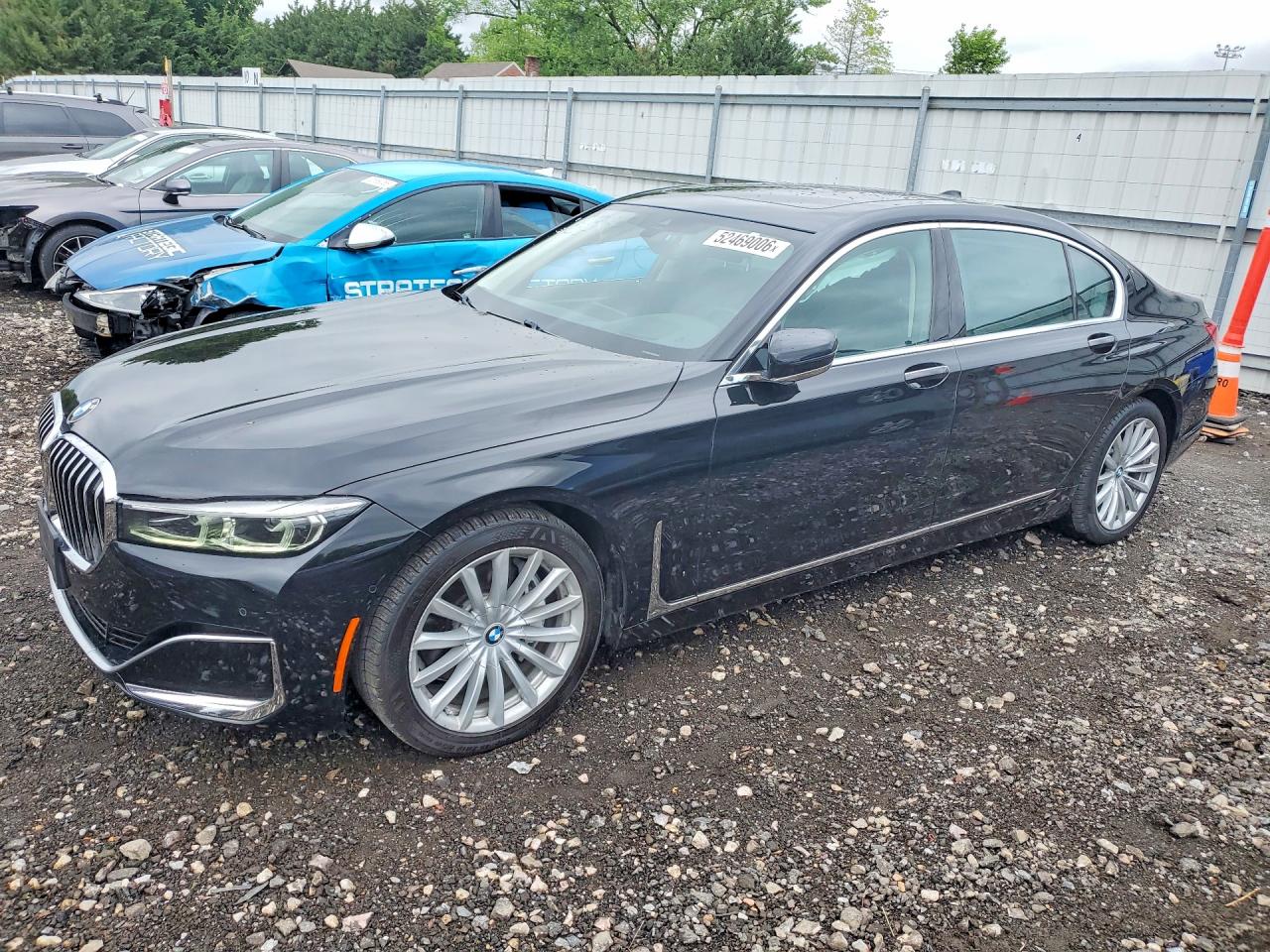2022 BMW 740 XI