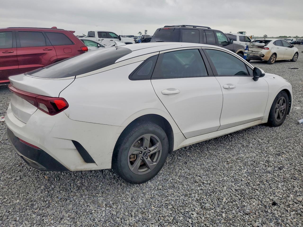 KIA K5 2022 — 3