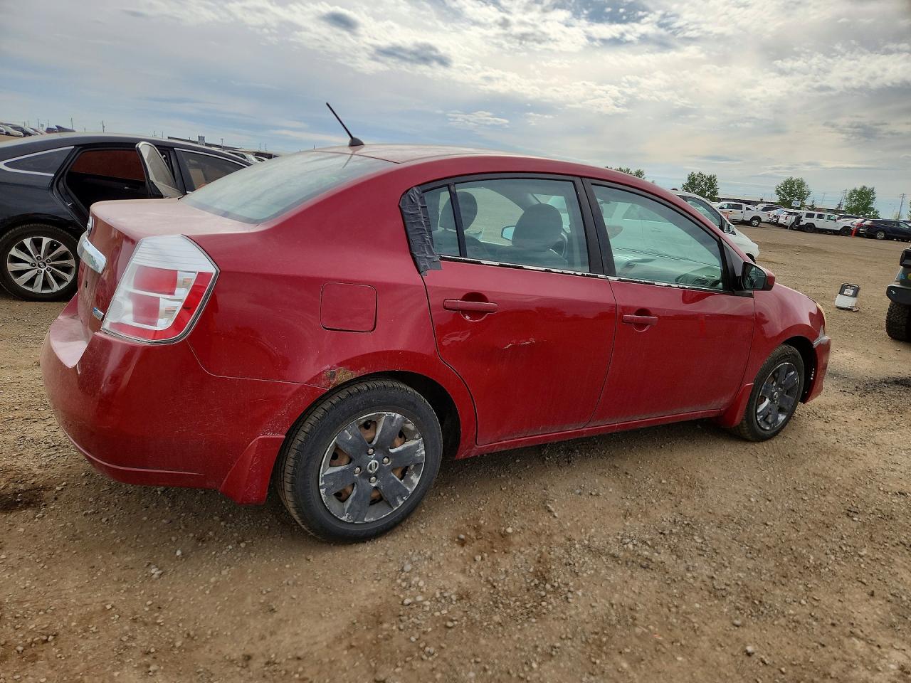 NISSAN SENTRA 2010 — 3