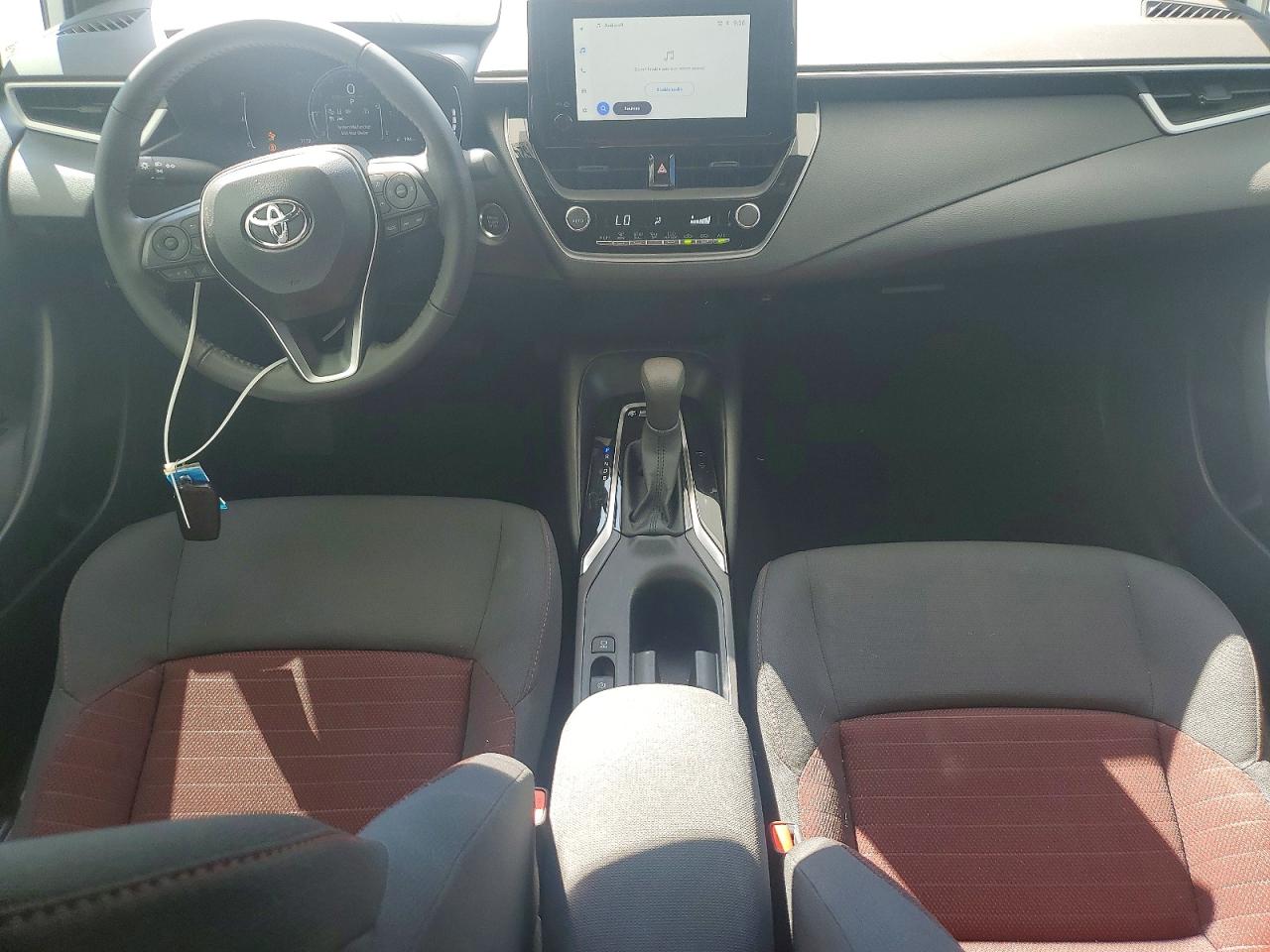 TOYOTA COROLLA 2026 — 8
