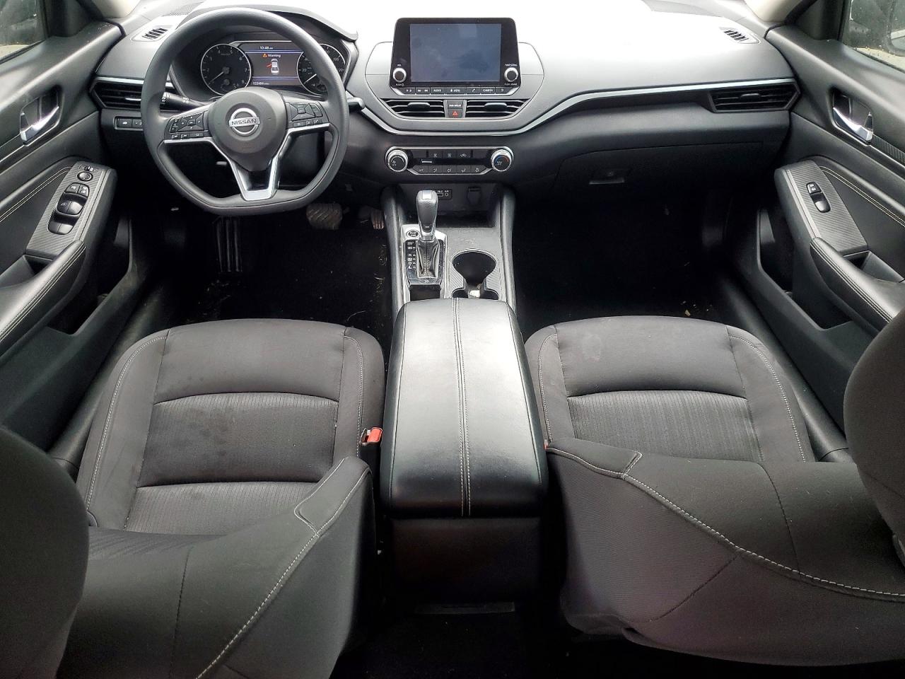 NISSAN ALTIMA 2020 — 8