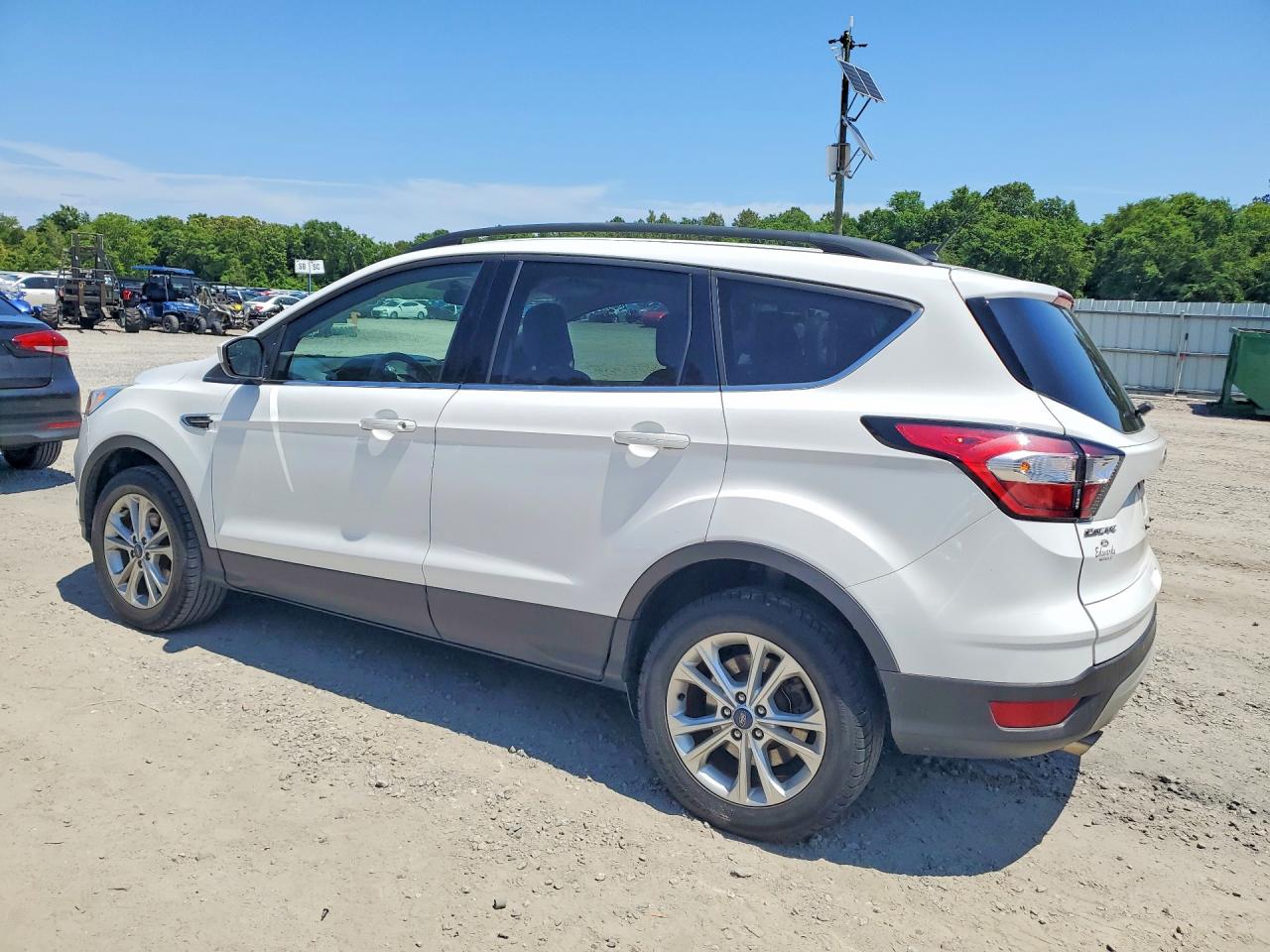 FORD ESCAPE 2018 — 2