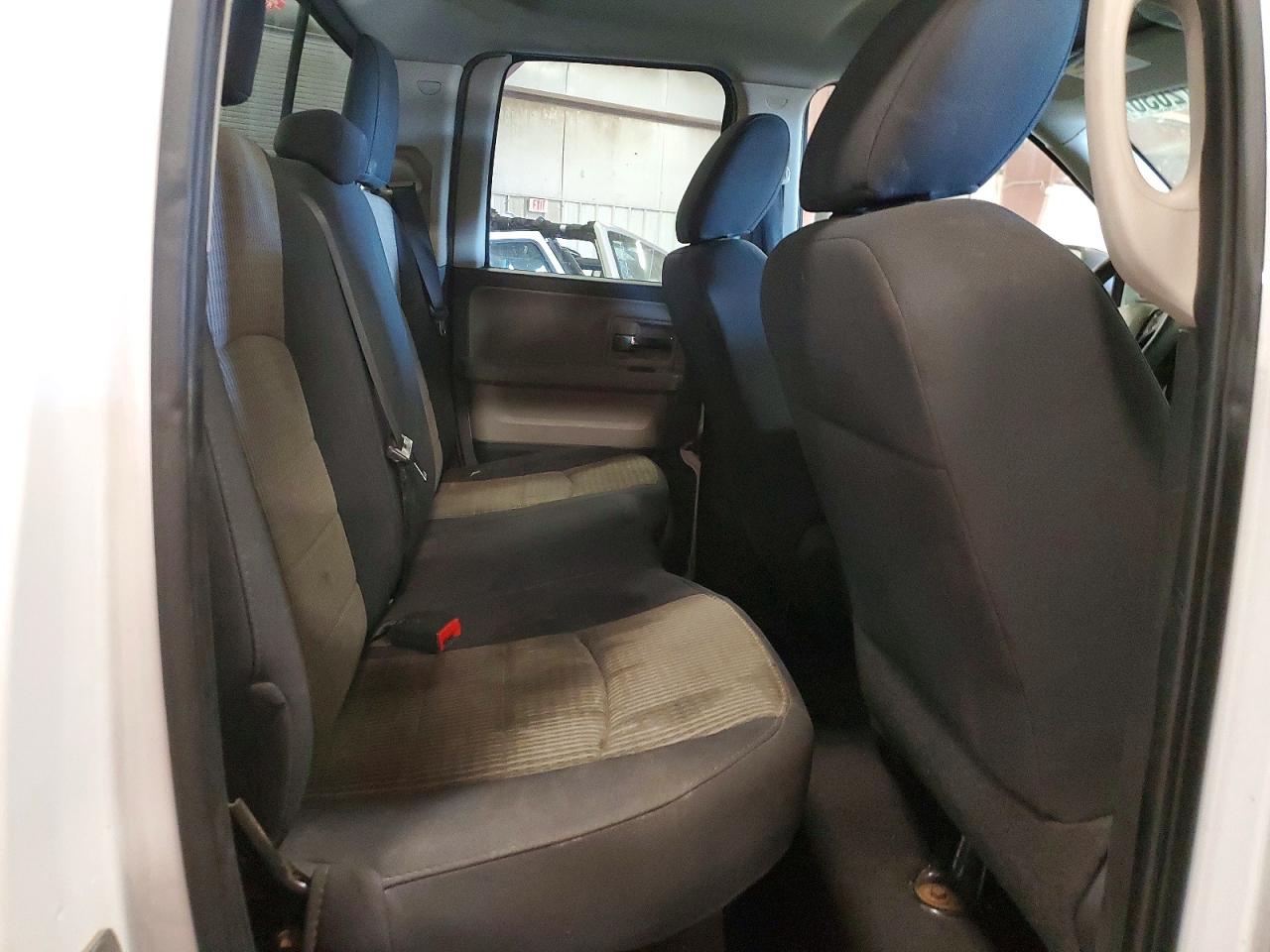 DODGE RAM 1500 2012 — 10