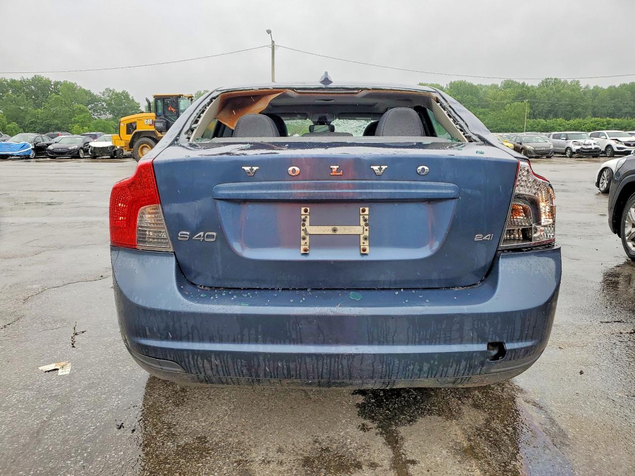 VOLVO S40 2010 — 6