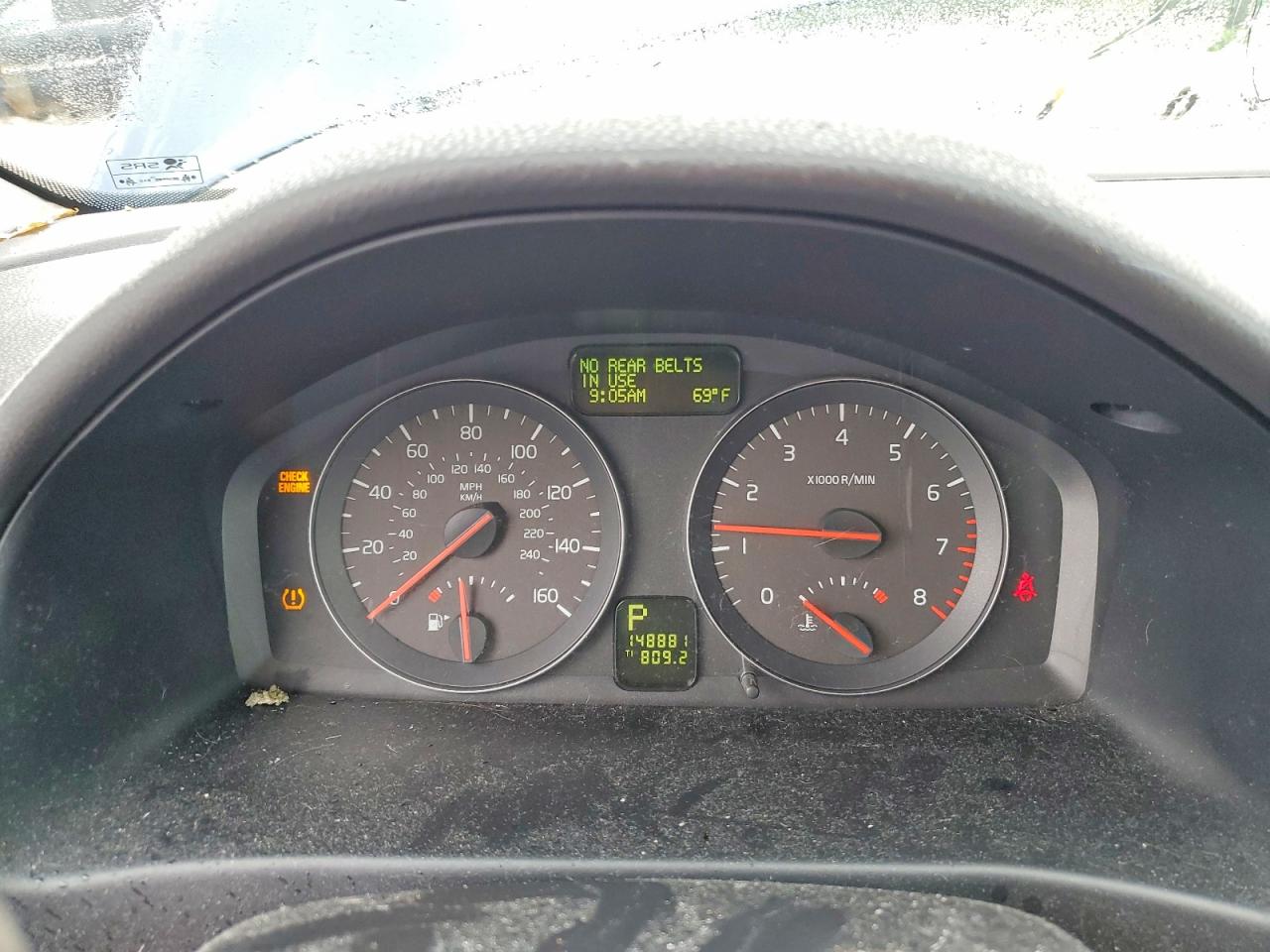 VOLVO S40 2010 — 9