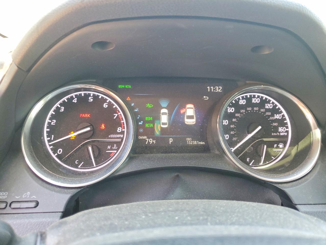 TOYOTA CAMRY 2019 — 9