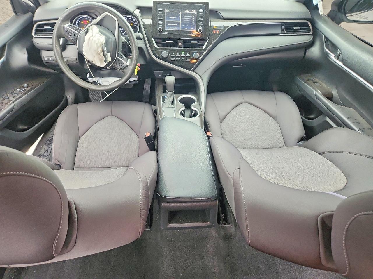 TOYOTA CAMRY 2021 — 8