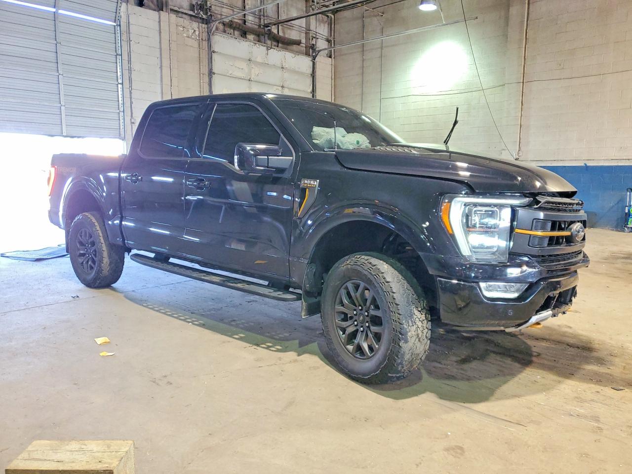 FORD F150 2022 — 4