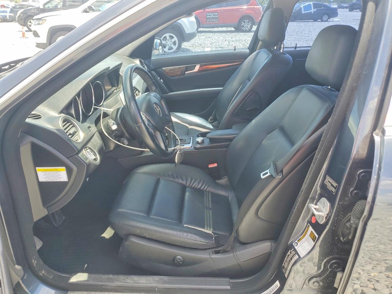 MERCEDES-BENZ C 2014 — 7