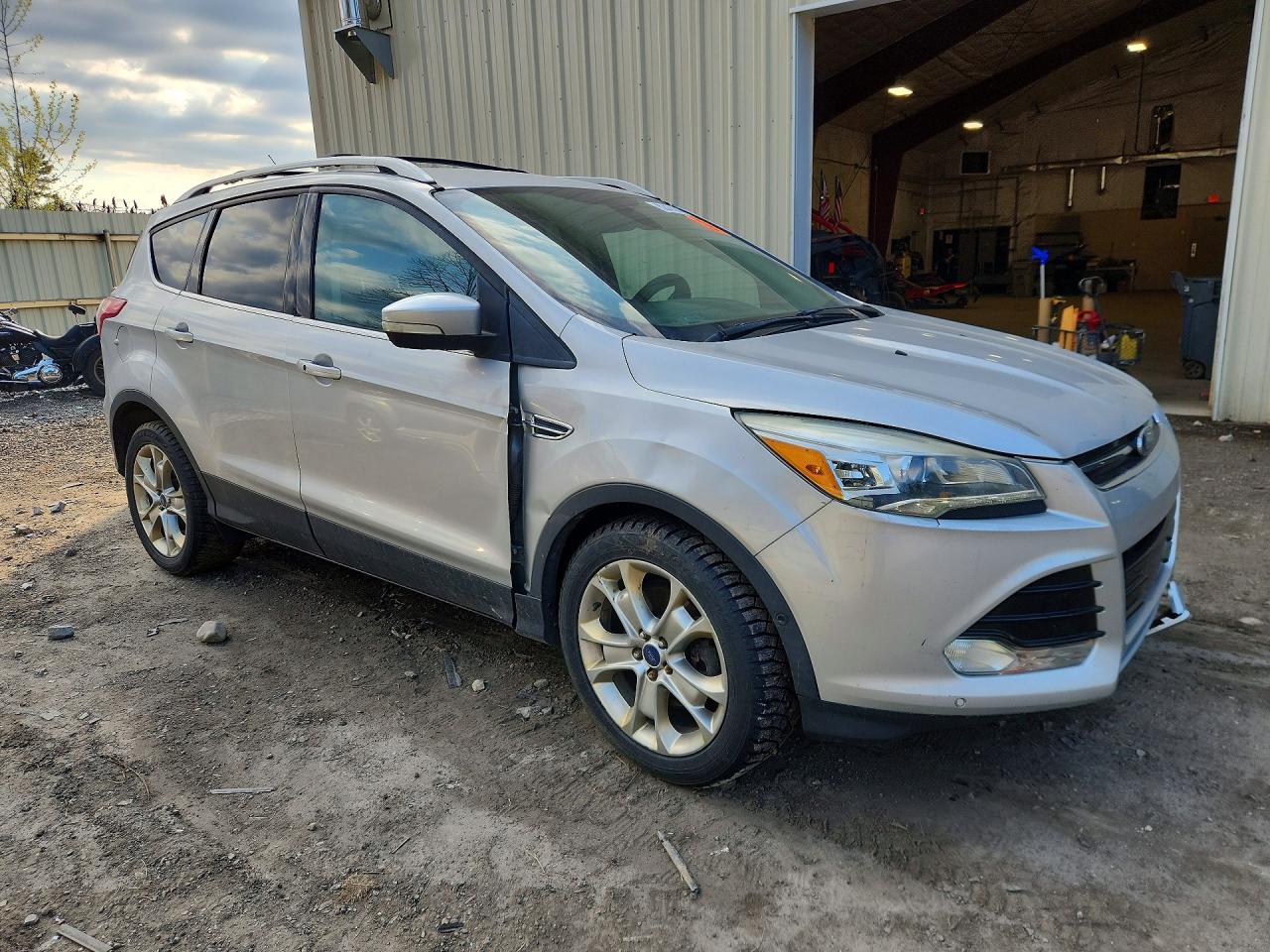 FORD ESCAPE 2014 — 4