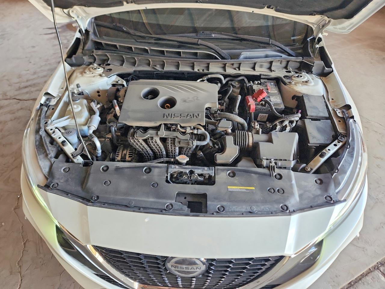NISSAN ALTIMA 2020 — 11