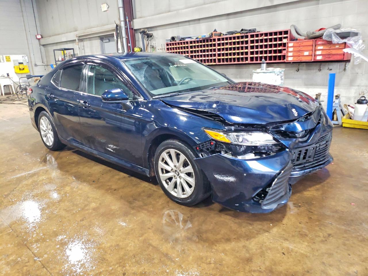 TOYOTA CAMRY 2019 — 4