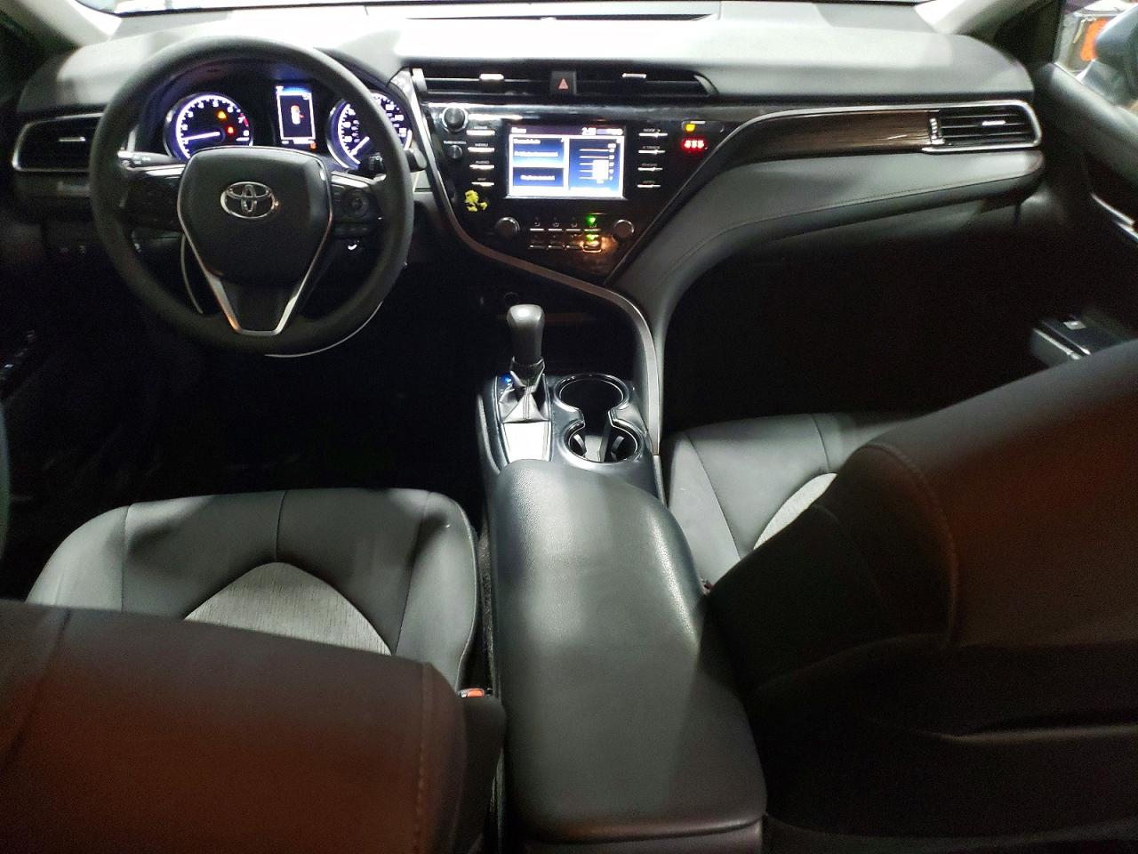 TOYOTA CAMRY 2019 — 8