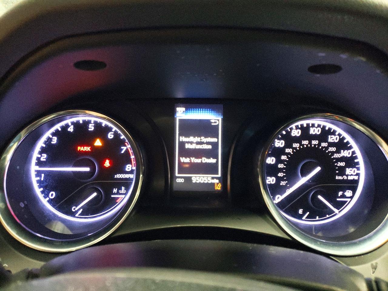 TOYOTA CAMRY 2019 — 9