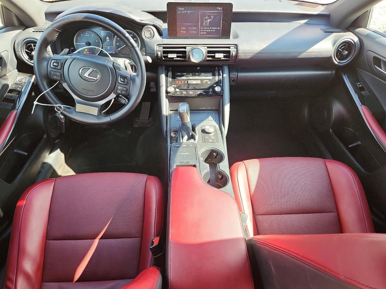 LEXUS IS 350 2024 — 8
