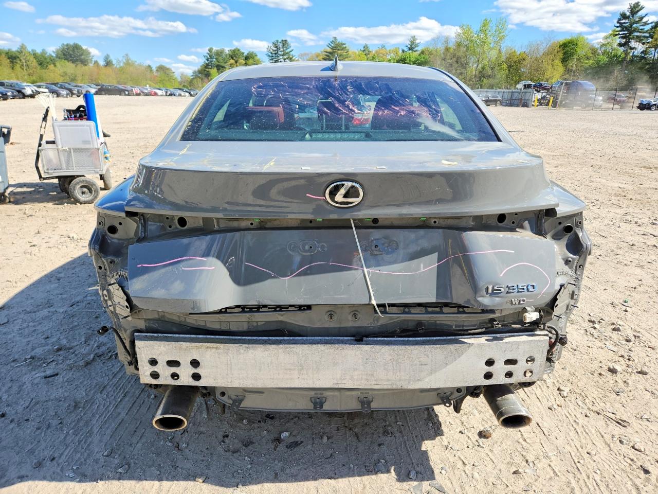 LEXUS IS 350 2024 — 6