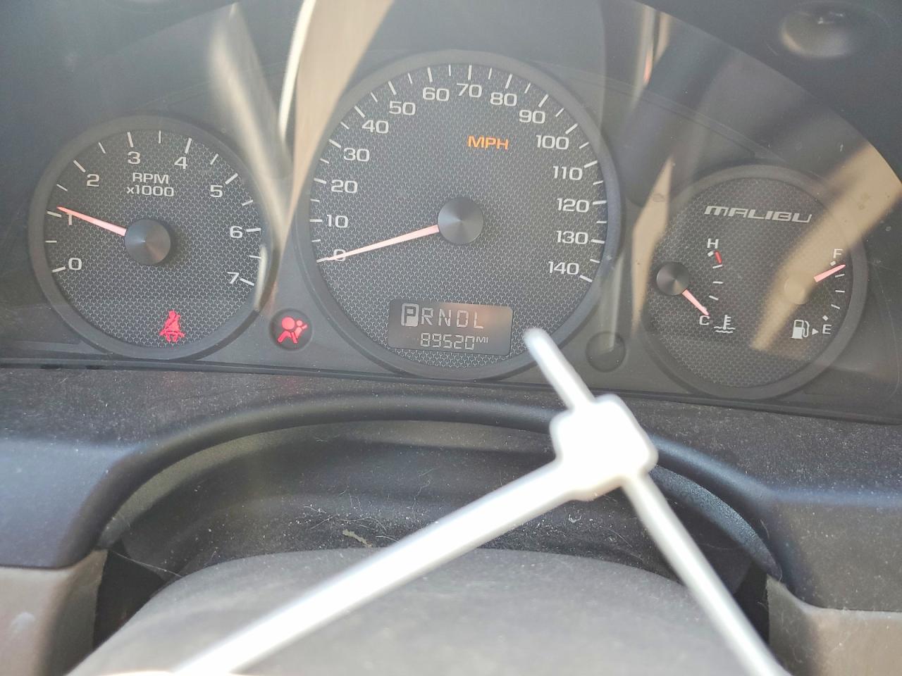 CHEVROLET MALIBU 2004 — 9