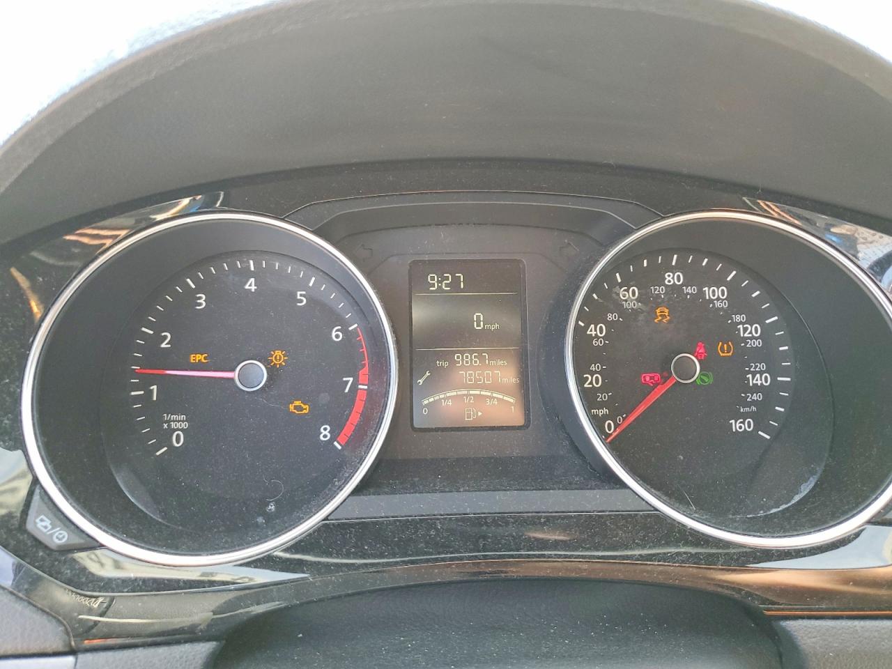 VOLKSWAGEN JETTA 2016 — 9