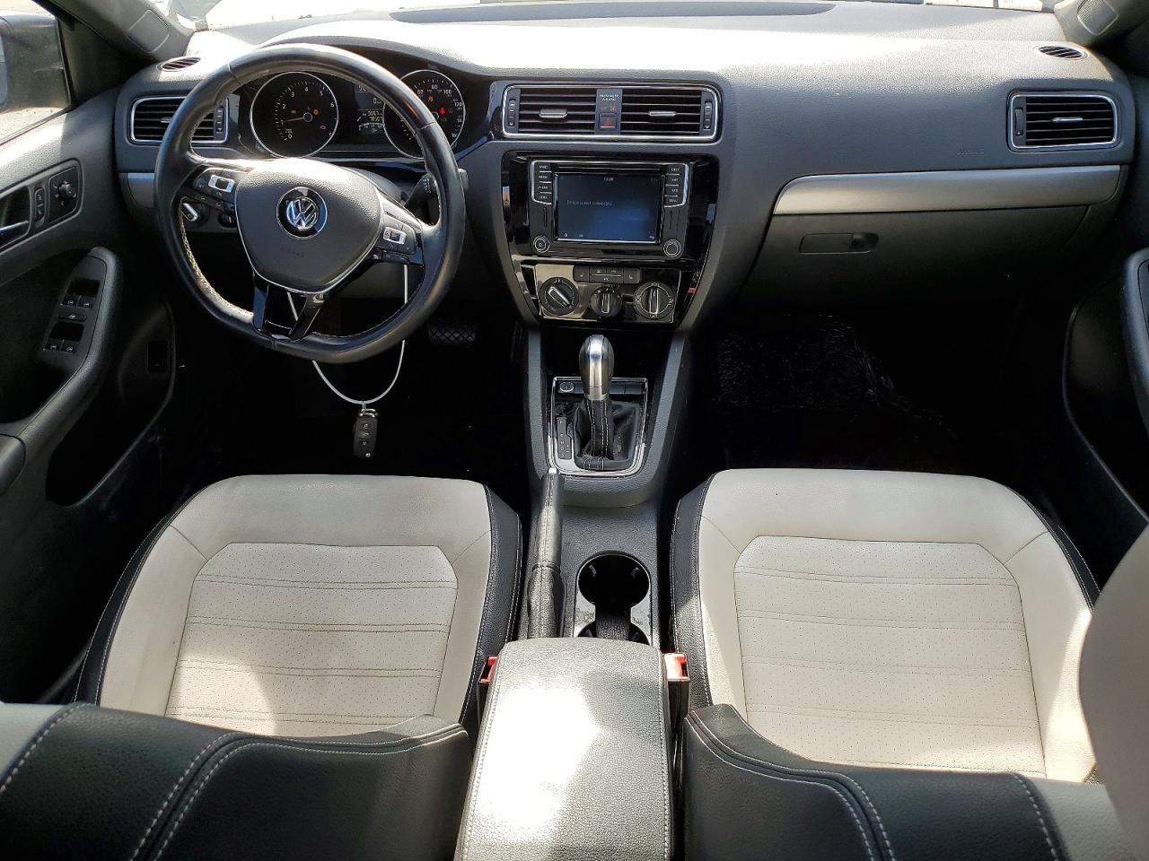VOLKSWAGEN JETTA 2016 — 8