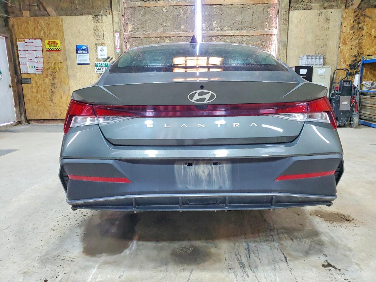 HYUNDAI ELANTRA 2024 — 6