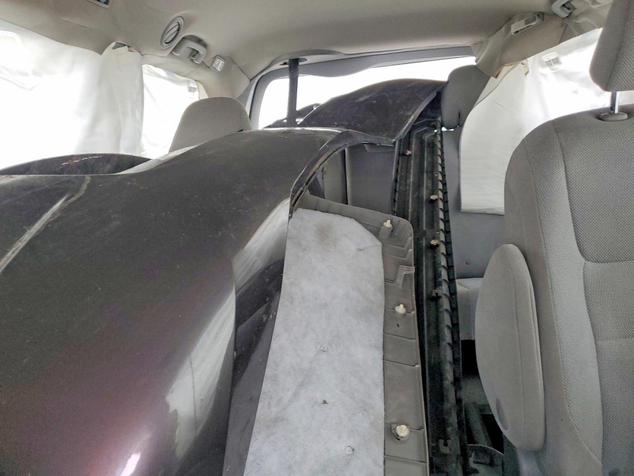 TOYOTA SIENNA 2015 — 10