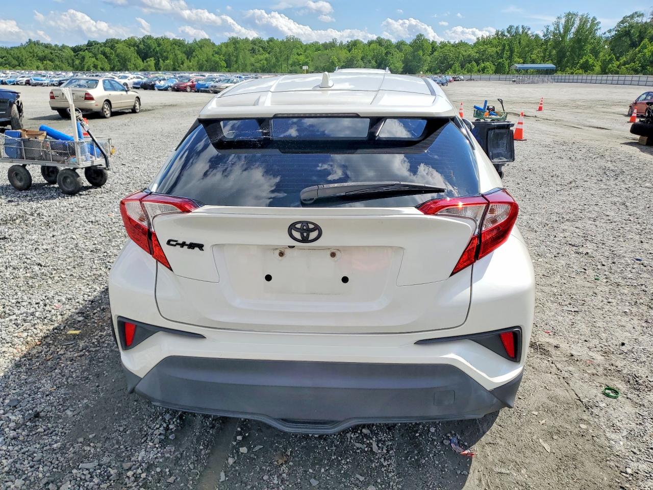 TOYOTA C-HR 2019 — 6