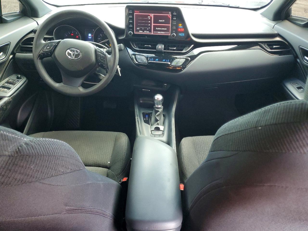 TOYOTA C-HR 2019 — 8