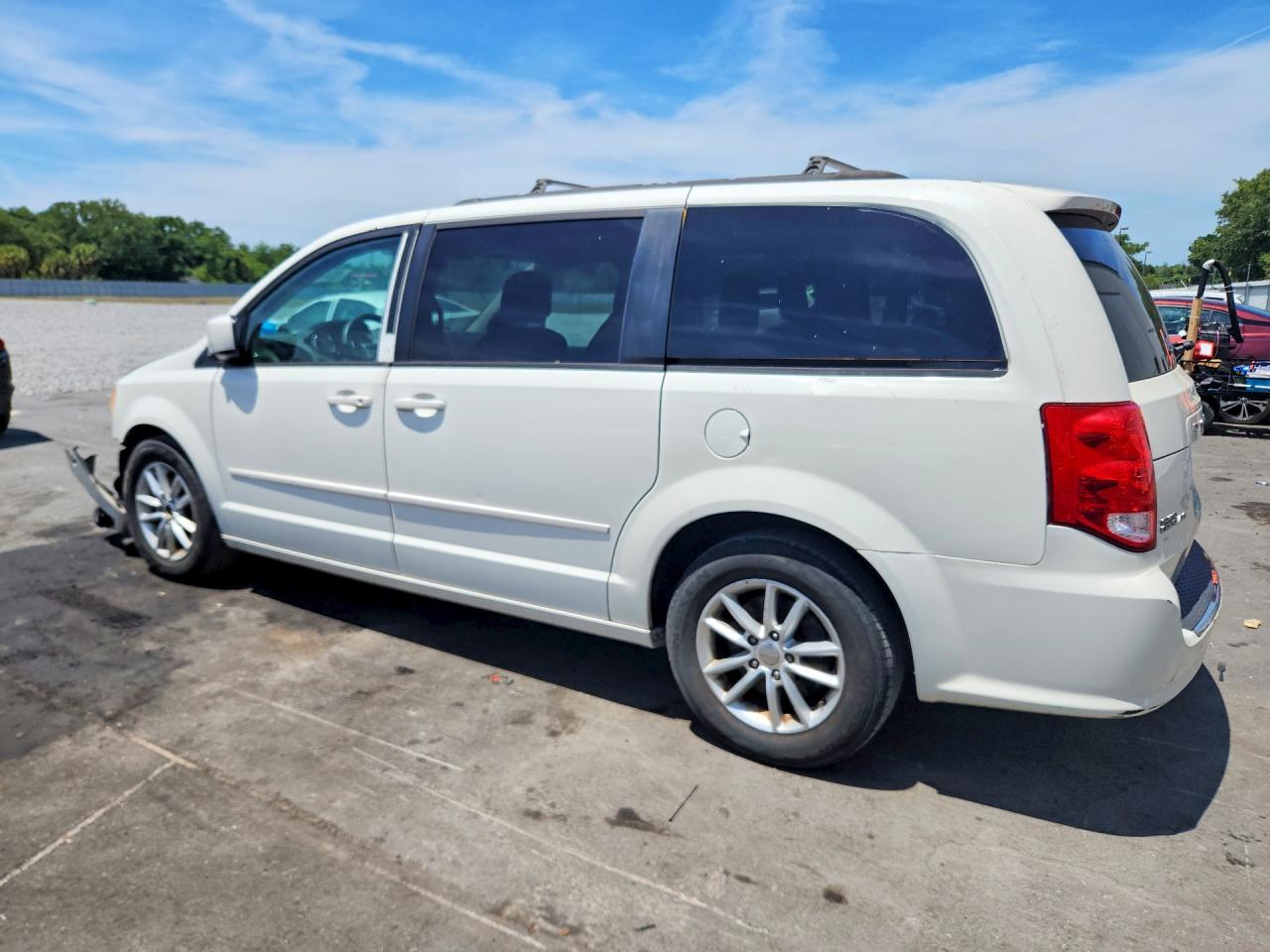 DODGE GRAND CARAVAN 2013 — 2