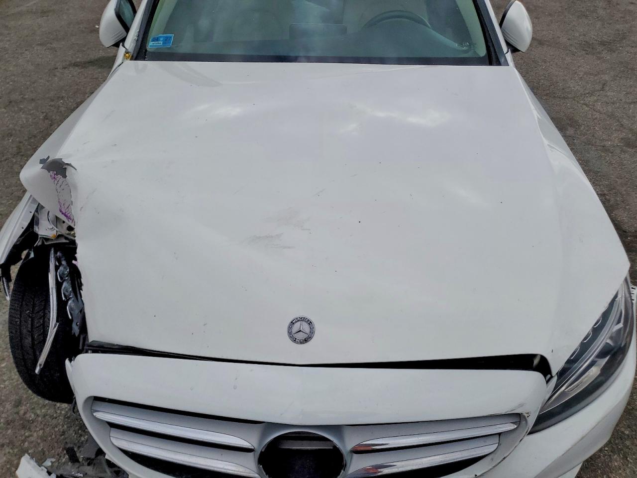 MERCEDES-BENZ C 2015 — 11